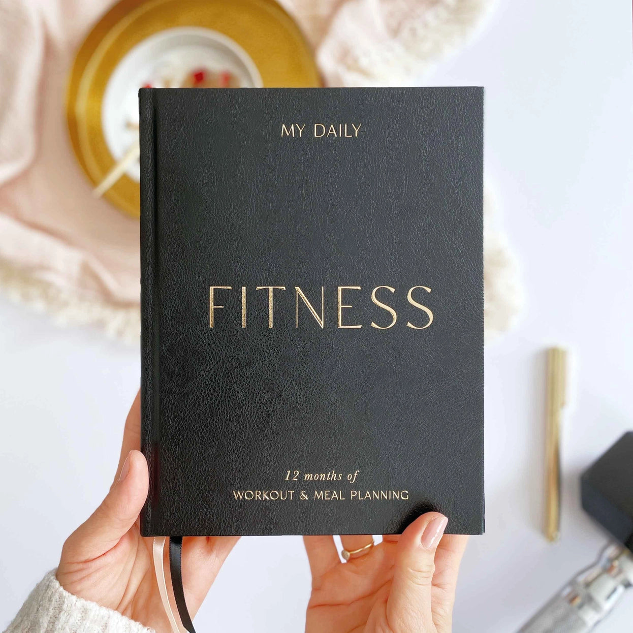 Vegan Leather Fitness Journal - 12 months of workout and meal planning